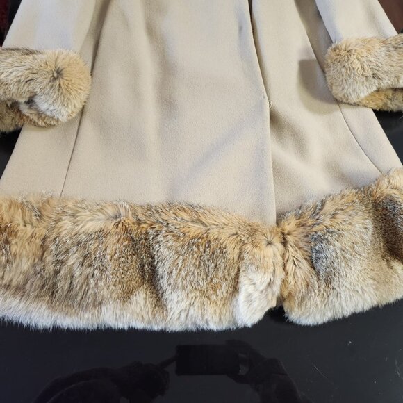 Vintage Cuddle Coat Beige Wool Coat with Faux Fur Trim Size M - Picture 9 of 9